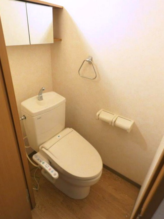 トイレ　図面と現状に相違がある場合には現状を優先
