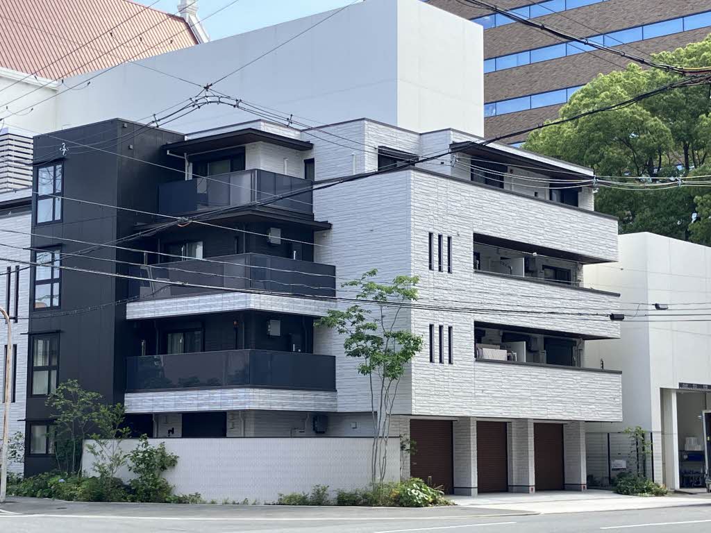 建物外観　グランプレミアプラス　外観