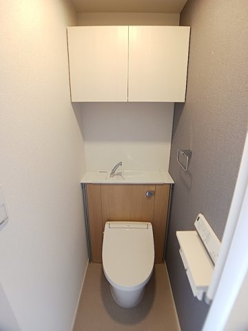 トイレ　シンプルで使いやすいトイレです