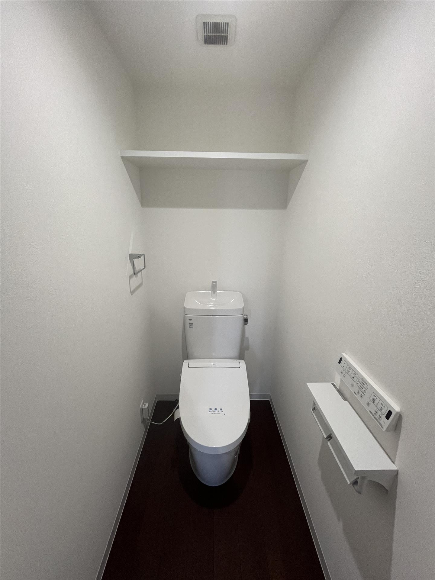 トイレ　写真は別部屋です。