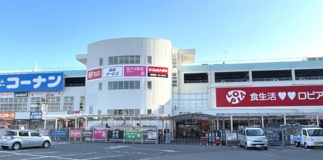 スーパー　ロピア三国ヶ丘（スーパー）まで711m