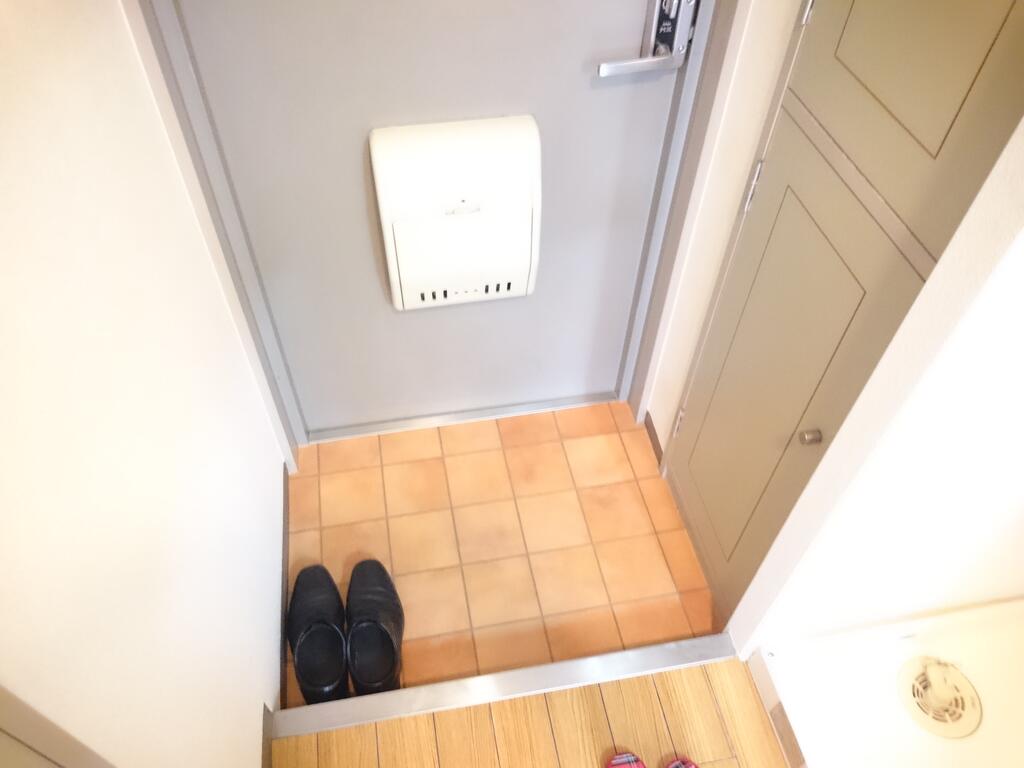 玄関　玄関