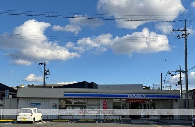 コンビニ　ローソン（コンビニ）まで186m