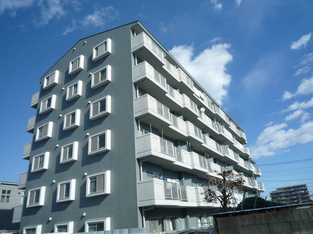 建物外観　南向きの３ＬＤＫ♪