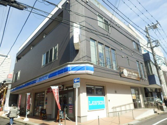 コンビニ　ローソン 上大岡西二丁目店（コンビニ）まで647m