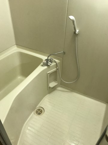 バス・シャワールーム　※別号室参考写真です