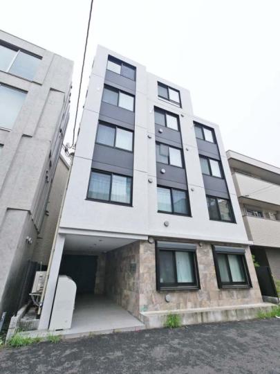 ラフィスタ目黒西小山の外観写真