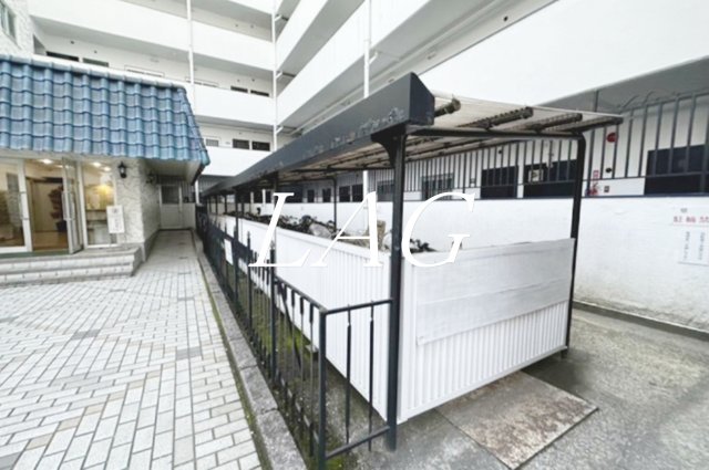 その他共有部分　駐輪場です。