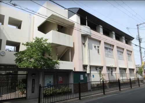 小学校　東大阪市立長堂小学校（小学校）まで666m