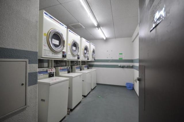 その他共有部分　【その他設備】１Ｆには入居者専用のコインランドリースペースが