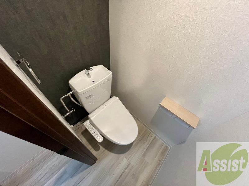 トイレ　トイレです。ウォシュレット付を探している方、おすすめです！