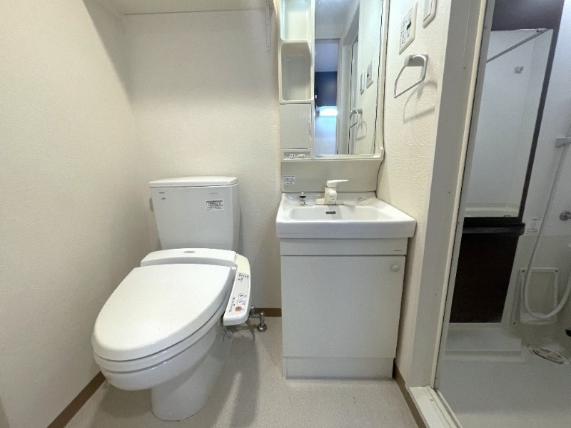 エステムプラザ神戸西IVインフィニティのトイレ写真