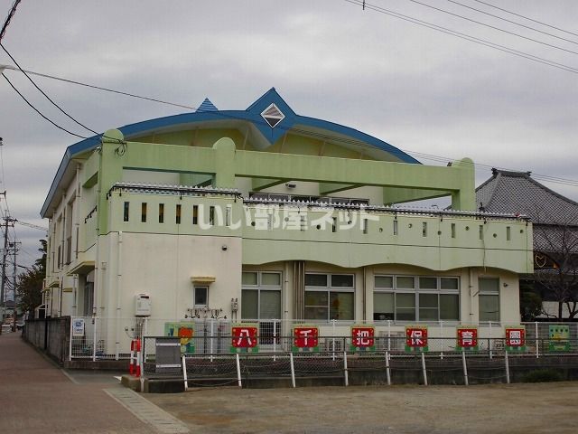 幼稚園・保育園　八千把こども園（幼稚園・保育園）まで636m