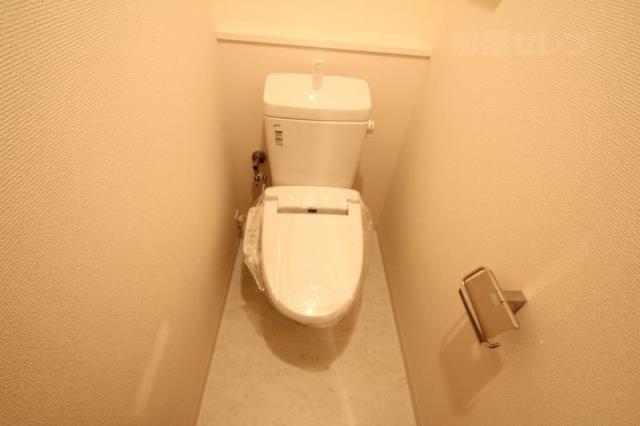 トイレ　写真は２階の画像を使ってます。