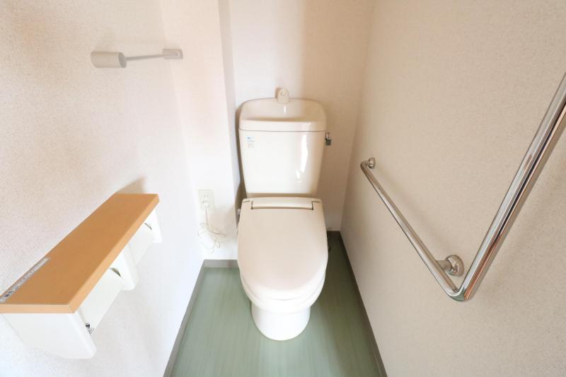 東武野田線 八木崎駅 徒歩18分 4階建 築22年のトイレ写真