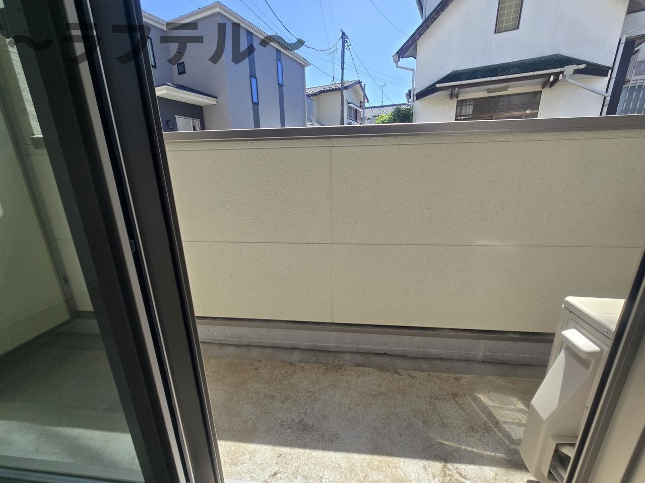 バルコニー　同メーカー施工　別部屋イメージ写真