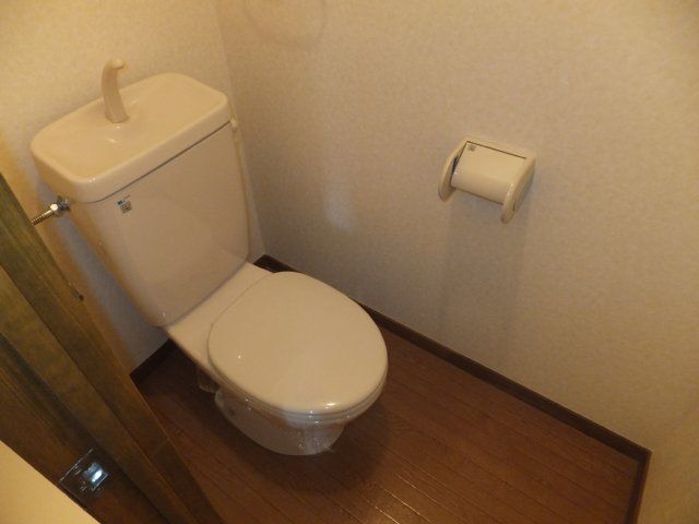 クィーンハイツ大治のトイレ写真