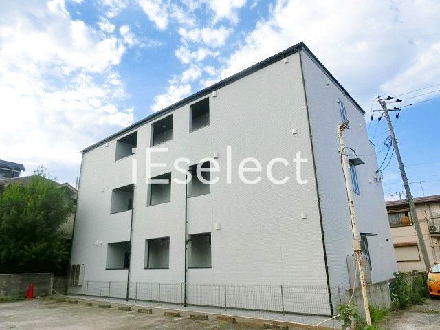 建物外観　2024年8月完成、インターネット無料