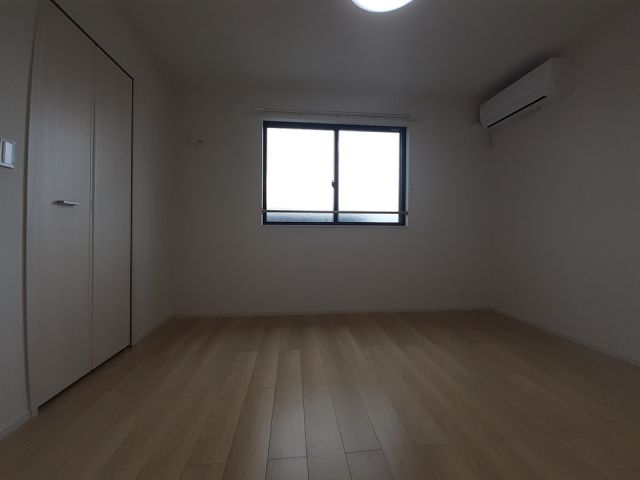 カーサ和泉 Aの内装写真