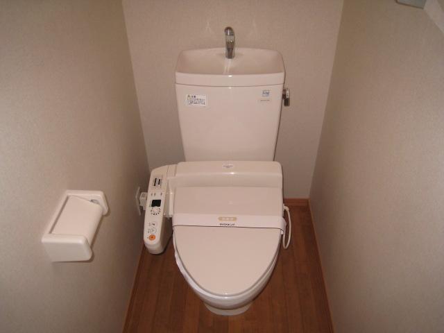 セジュール中央のトイレ写真