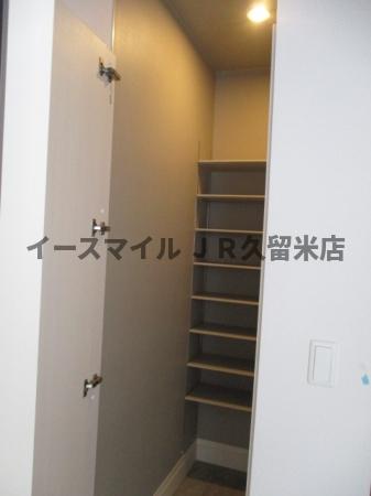 西鉄天神大牟田線 西鉄久留米駅 徒歩15分 3階建 築11年の玄関写真