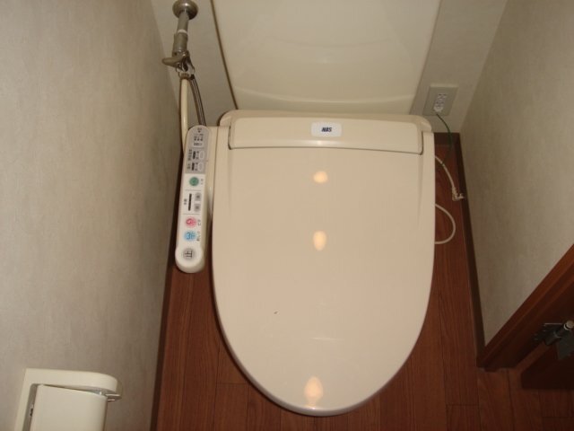 トイレ　シャワー付トイレ