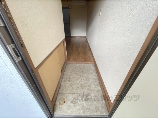 ハイツプチトマトの玄関写真
