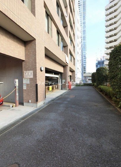 ルミネ東京ベイフロントの外観写真