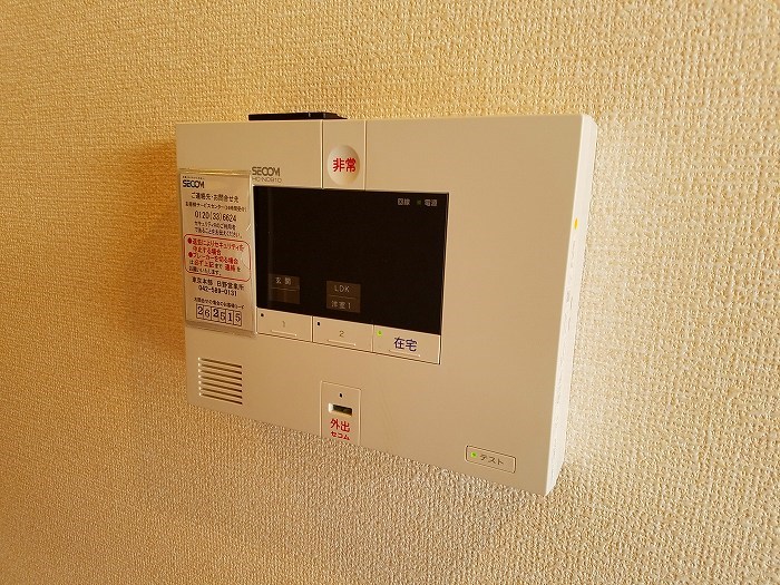 セキュリティ　同物件別部屋参考写真です