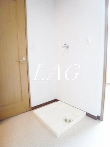 その他設備　室内洗濯機置き場です。