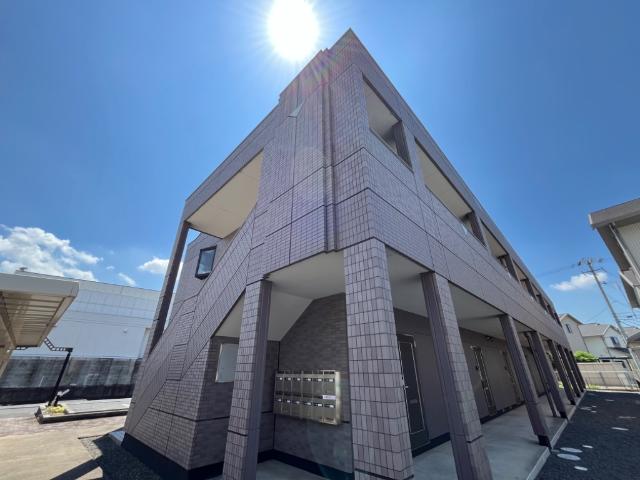 建物外観　外観写真（昼）