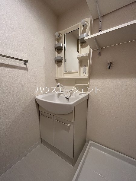 洗面設備　独立洗面台完備※参考画像