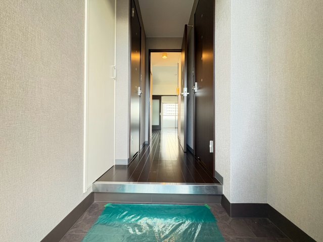アンフィニVIIIの玄関写真