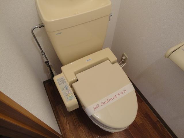 トイレ　シャワー付トイレ