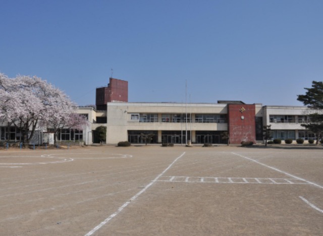 【サザン・ヴィレッジ　Ａの小学校】