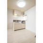 キッチン　同じ建物の別なお部屋