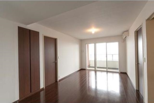 居室・リビング　同建物参考写真