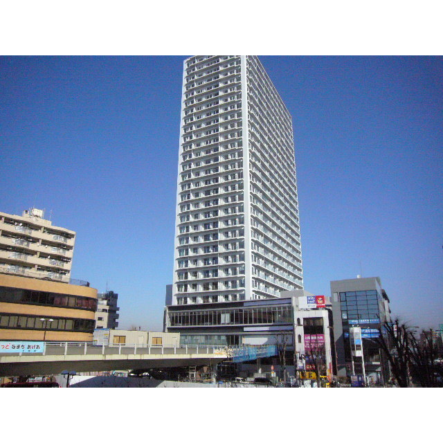 シティタワー上尾駅前の建物外観