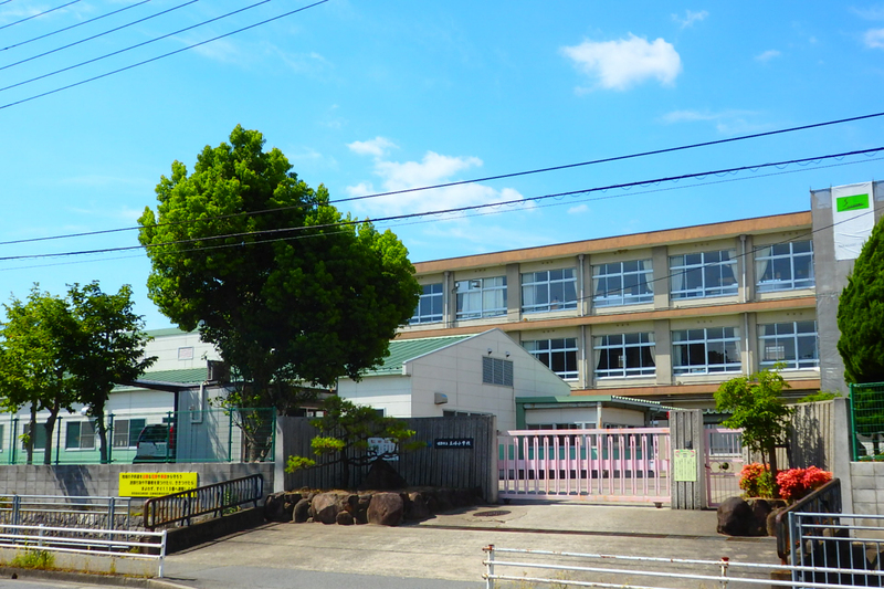 【フレグランス北平野の小学校】