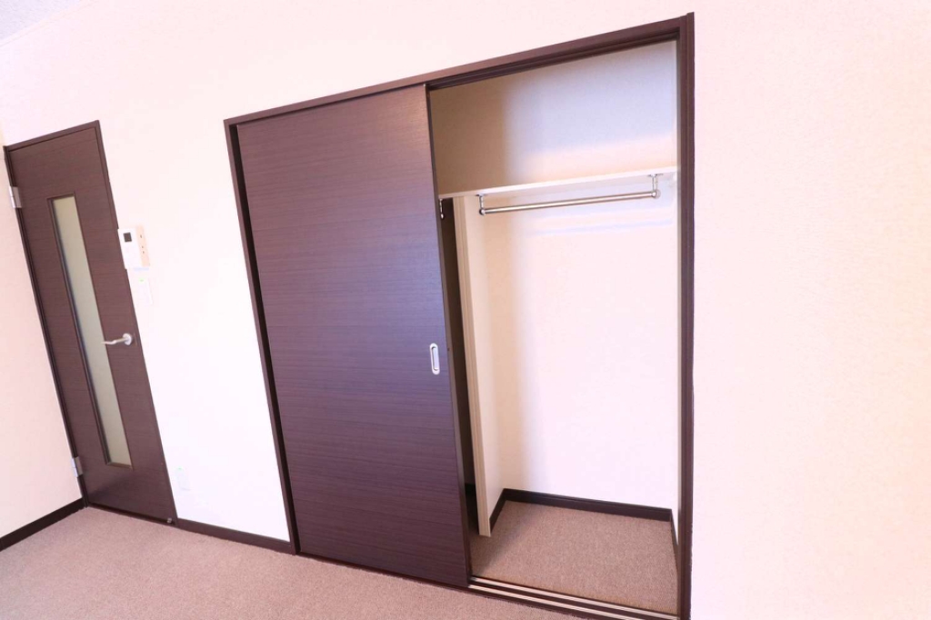 その他　居室部分の大型収納