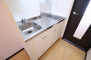 キッチン　同タイプの物件写真となります。