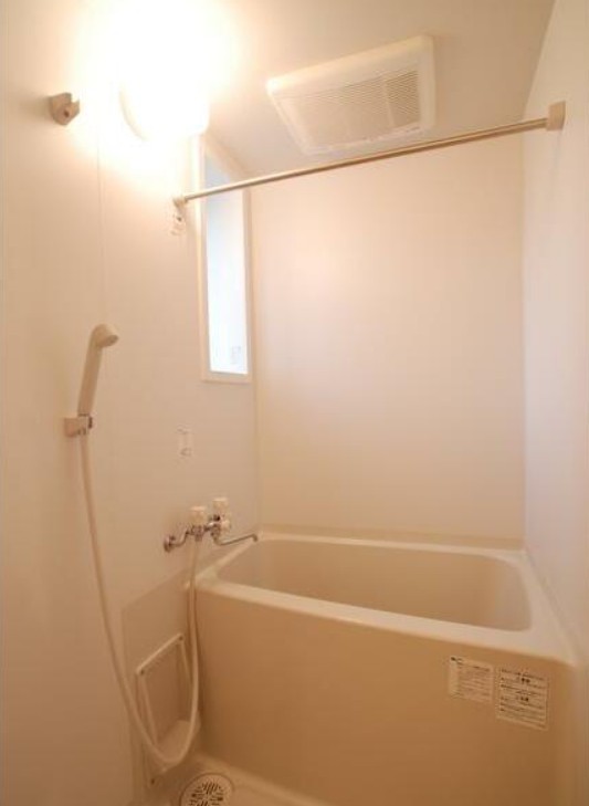 バス・シャワールーム　他の部屋写真参照