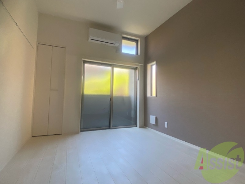 居室・リビング　６．６帖の洋室になります。伸び伸び出来そうですね。