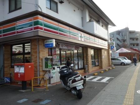 コンビニ　セブンイレブン仙台台原駅前店（コンビニ）まで715m