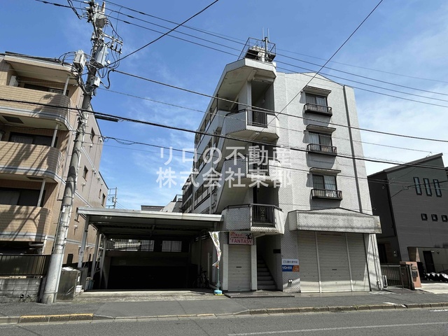 建物外観　丈夫で安心の鉄筋コンクリート造マンションです☆