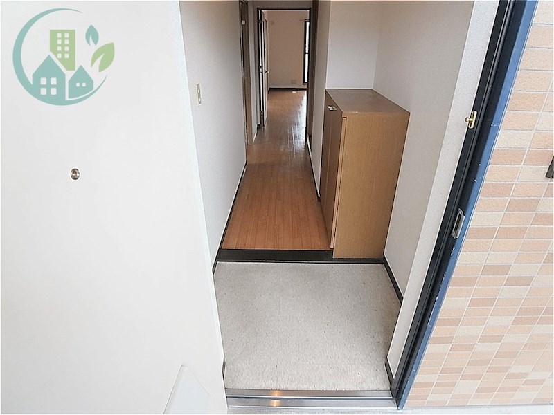 玄関　スリージェ壱番館(ネット無料)