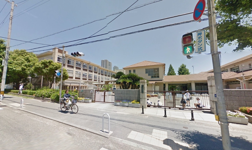 小学校　神戸市立住吉小学校（小学校）まで513m