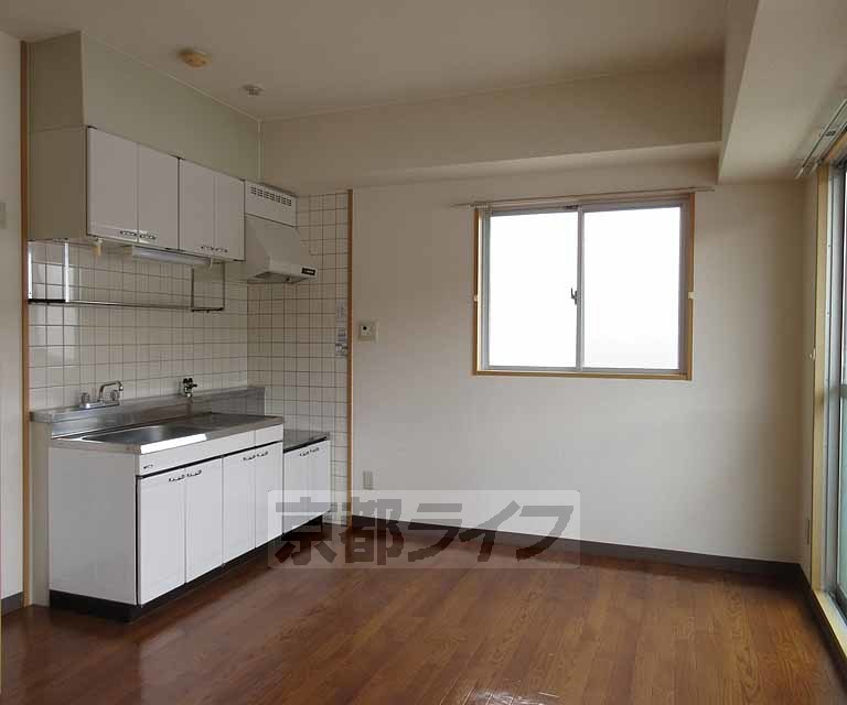 居室・リビング　通風のいいリビングです