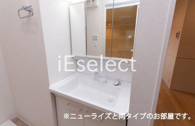 洗面設備　同タイプのイメージ写真です