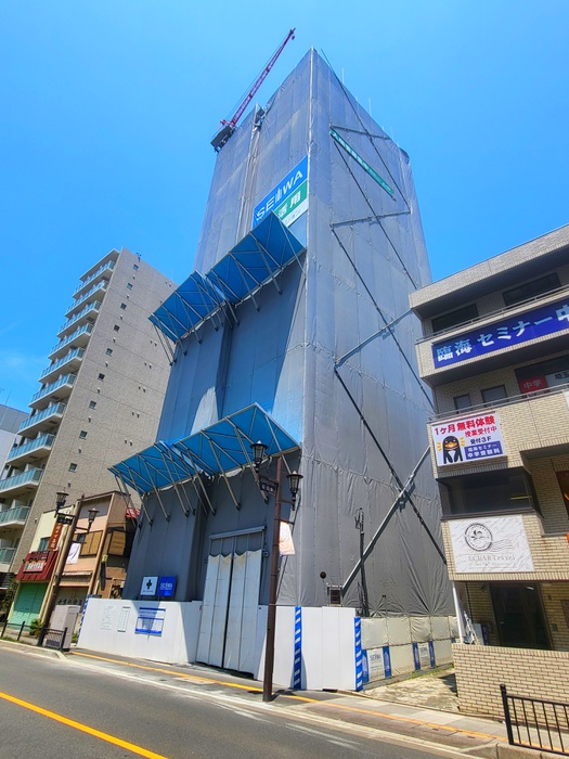建物外観　建築中